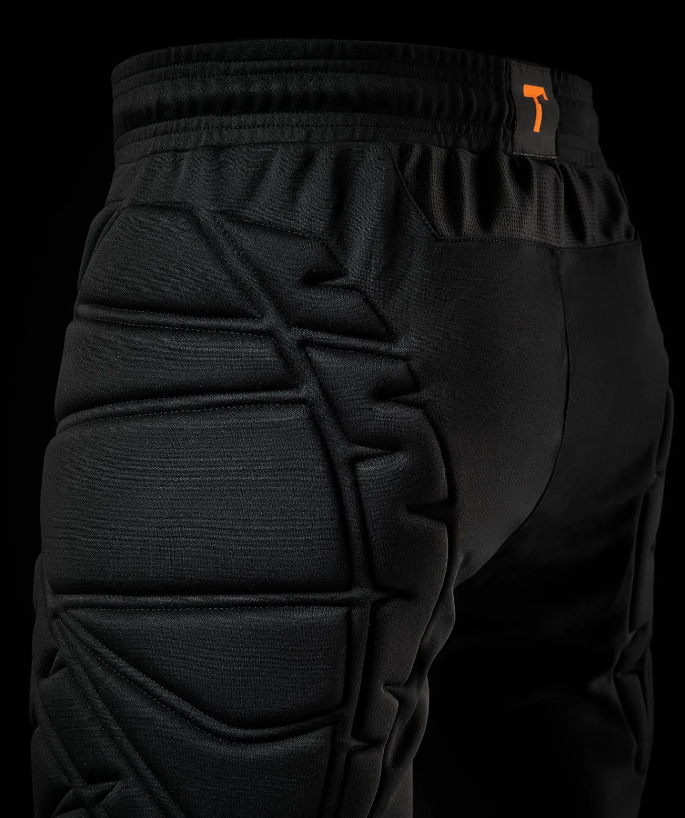 T1TAN 3/4 Goalkeeper Pant Hot